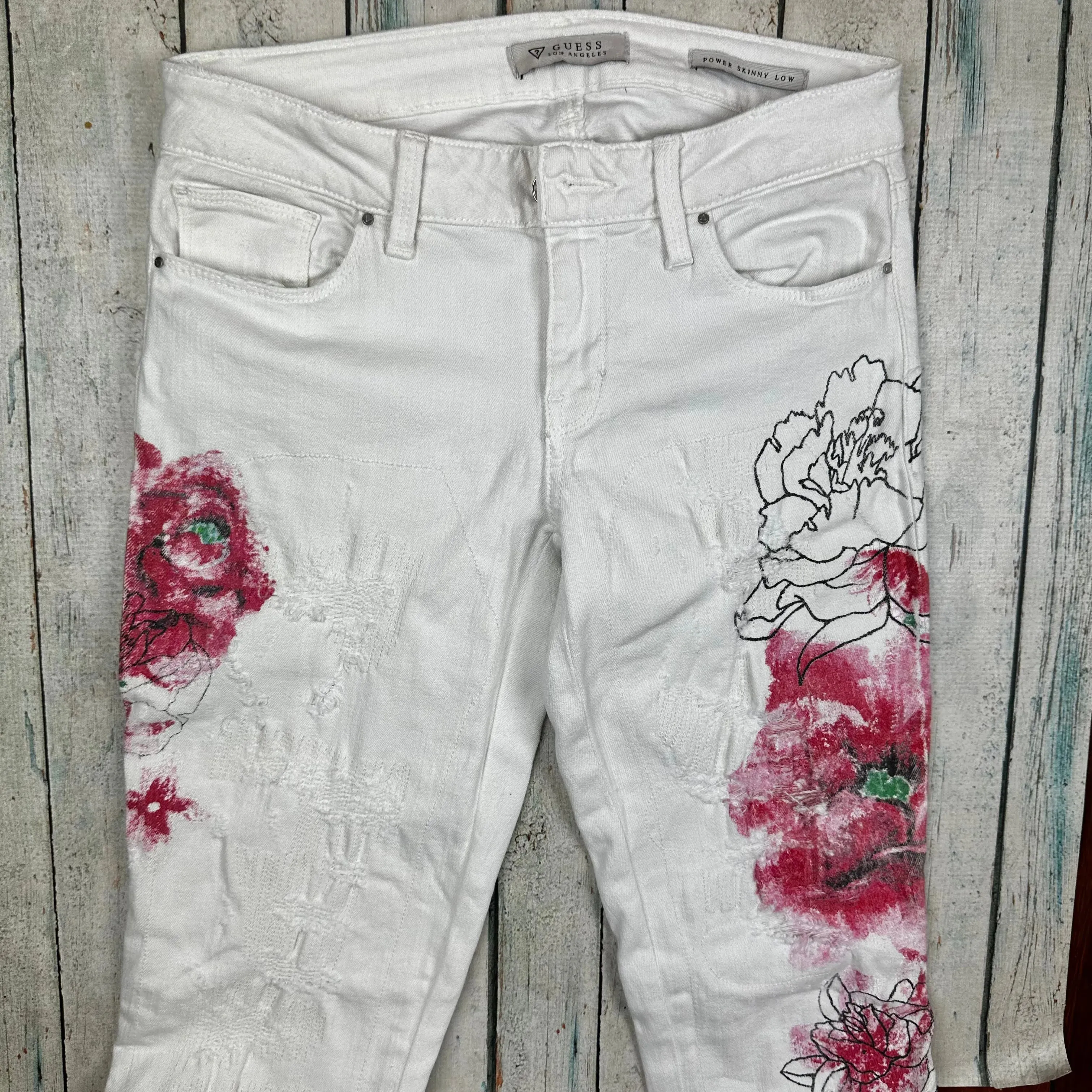 Guess Power Skinny White with Flowers Jeans - Size 26