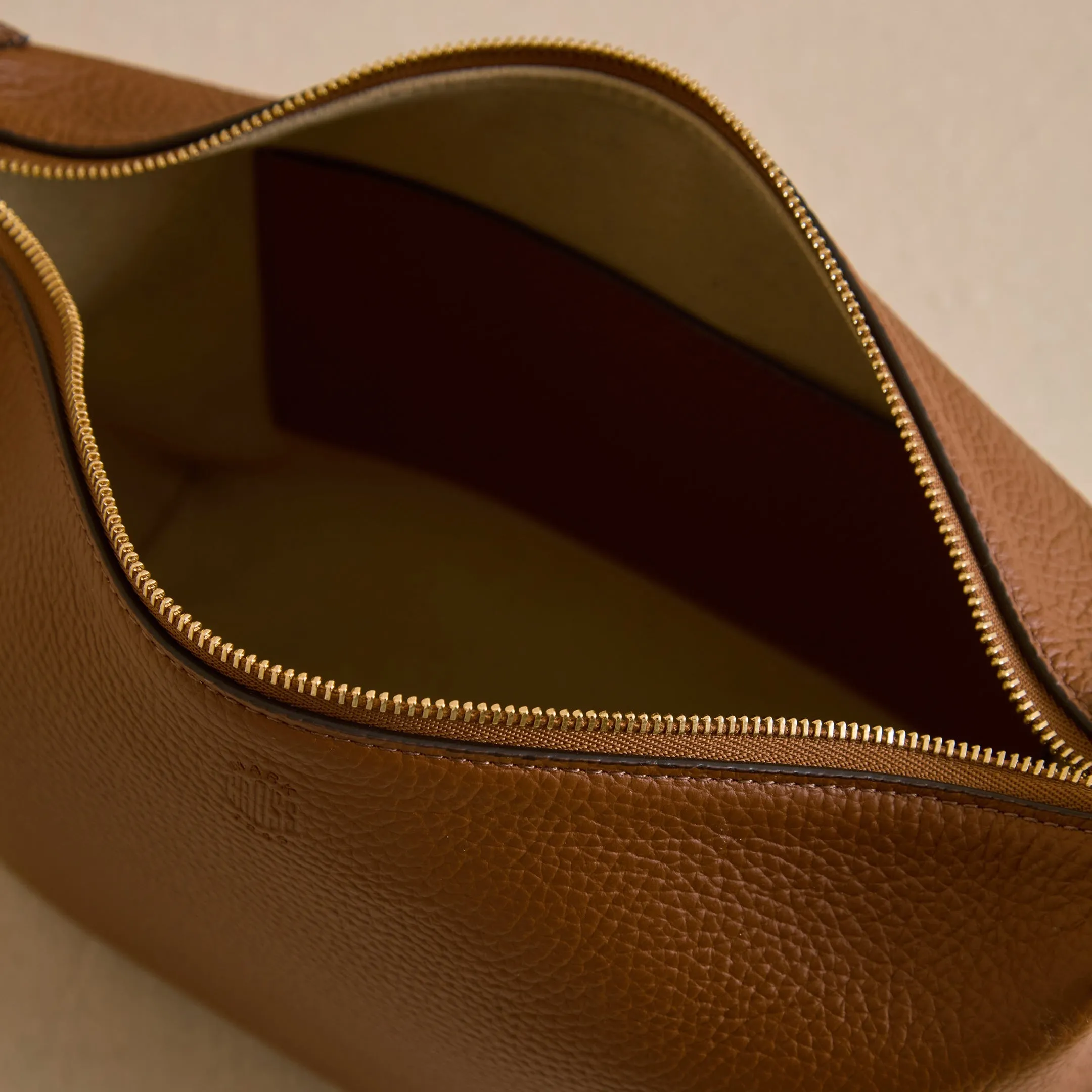 Mason 24 in Acorn